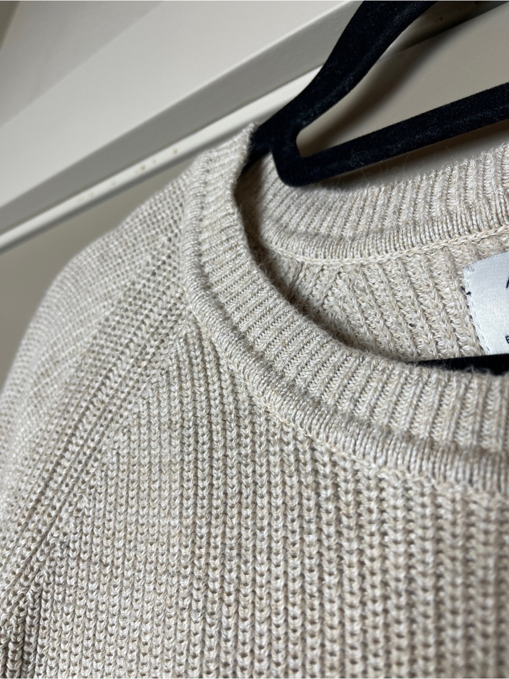 Men’s American Eagle Knit Sweater - Picture 4 of 8